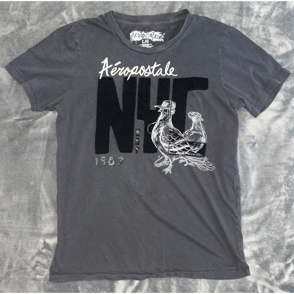 Aeropostale Embroidered Graphic Tee
